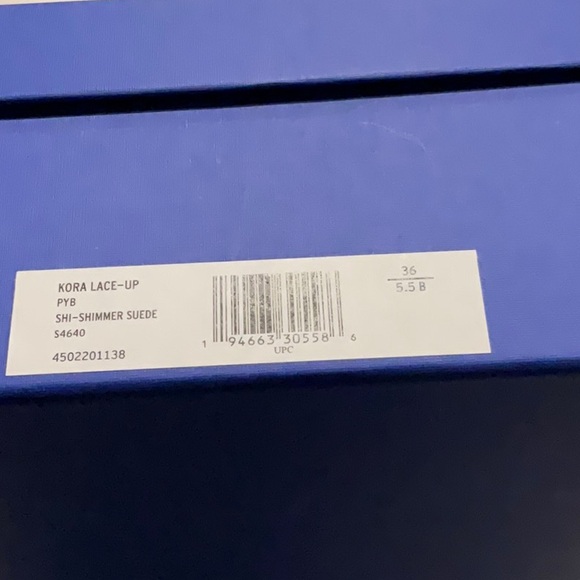 Stuart WEIZMANN Kora Laceup PYBSize 5.5 or 36 European - Picture 7 of 7